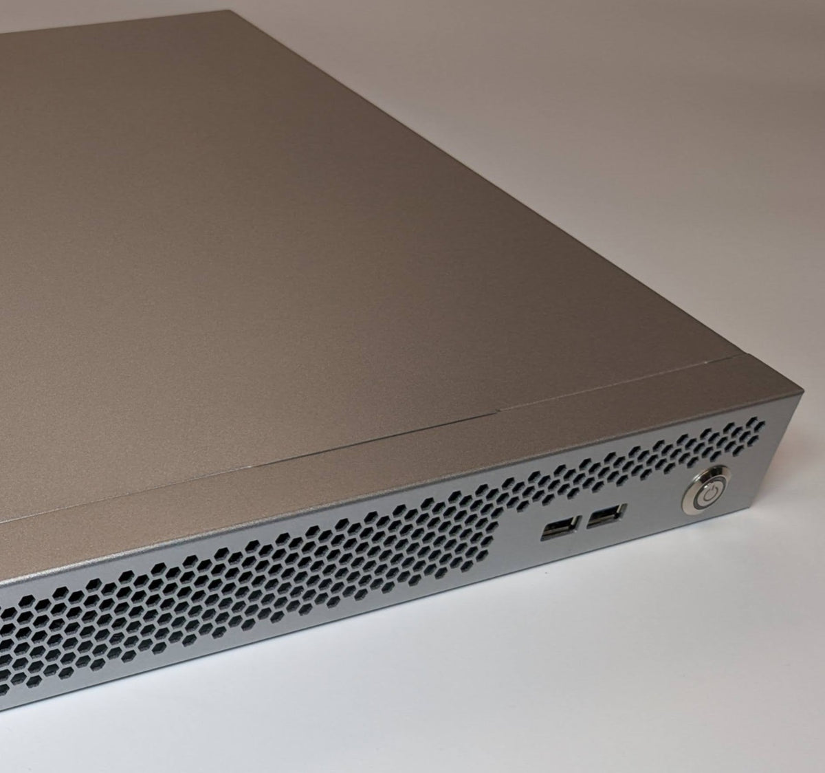 Interceptor 3HDD 1U Case, photo 1